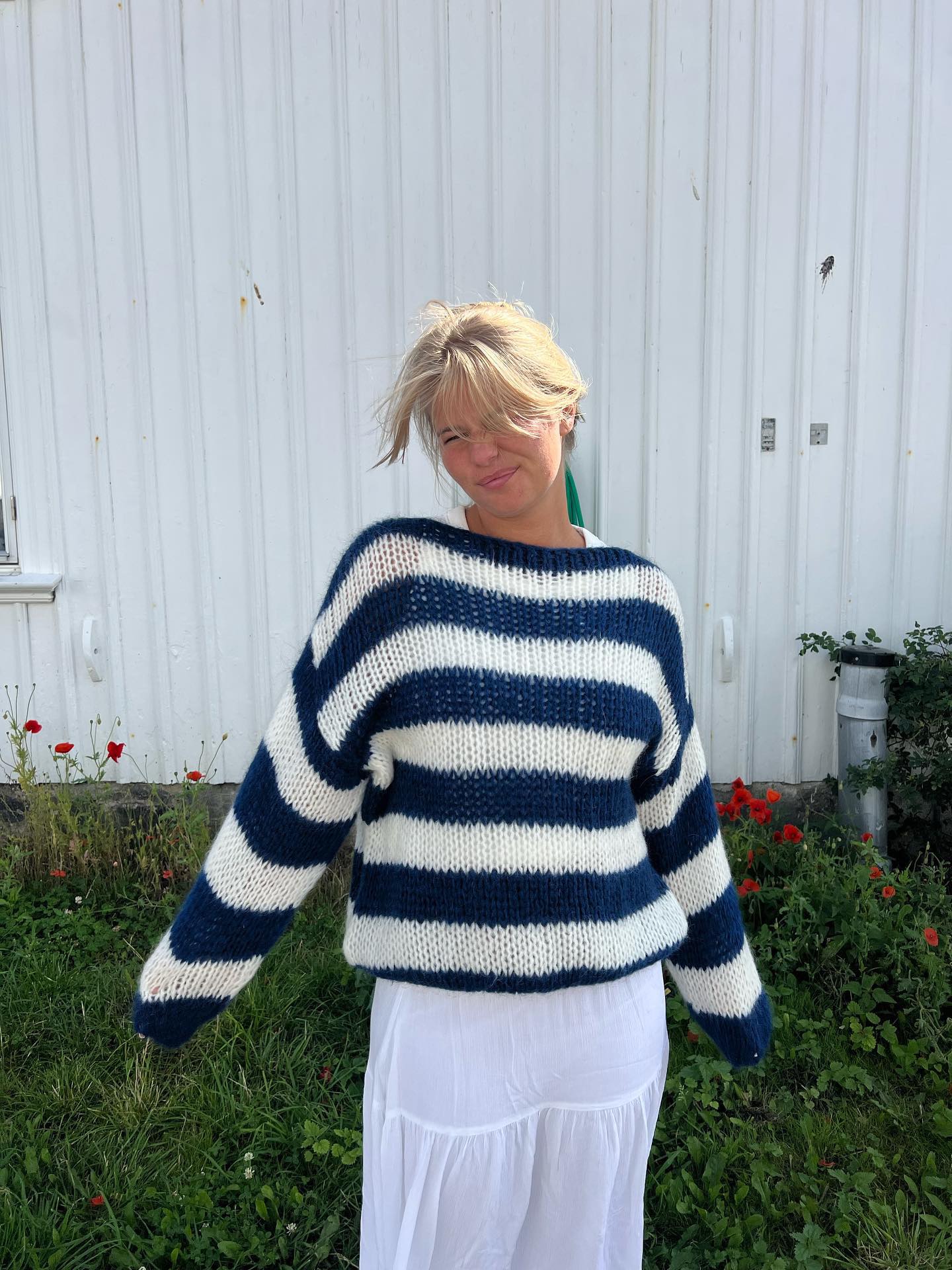 Olivia -  Knit sweater 1+1 gratis